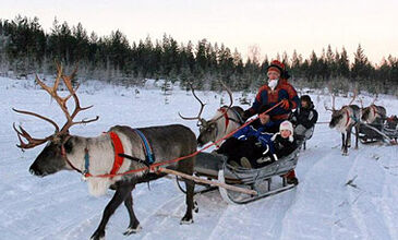 BÜYÜLEYİCİ KUZEY IŞIKLARI & LAPLAND TURU