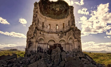 UÇAKLI MUHTEŞEM KARS TURU