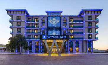 AFYON 5* WYNDHAM TERMAL OTEL TURU